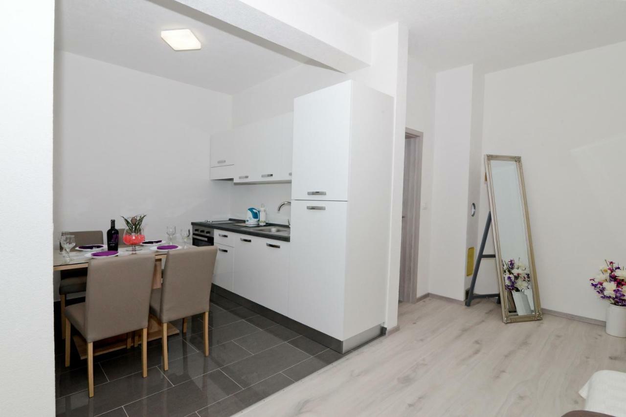 Apartmens Leona Zadar Exterior photo